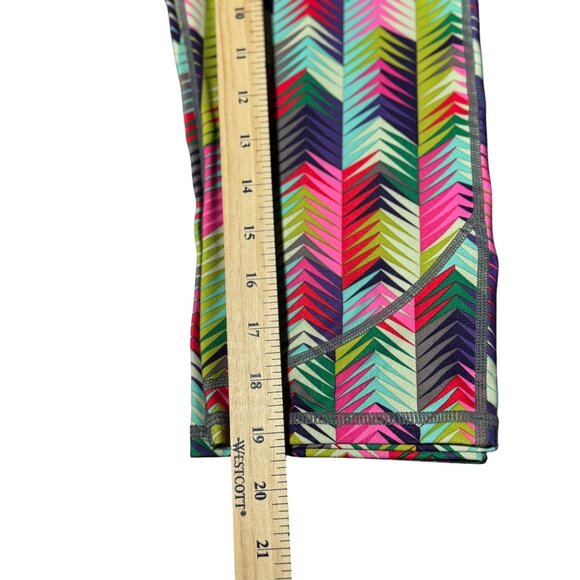 Fabletics Lima Capri Legging Womens Medium Multicolor Rainbow Chevron Print - Picture 8 of 10